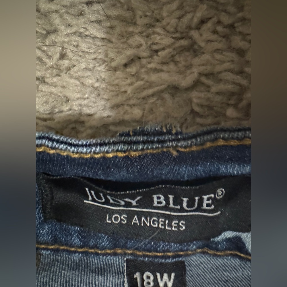 Judy Blue Denim Jeans. Super Flare Star Print Size 18W - Picture 4 of 5